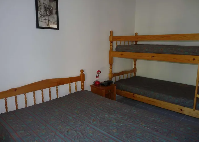 아파트 2 Pieces Familial Avec Parking Prive, Proche Et - Motte - Fr-1-328-91 *